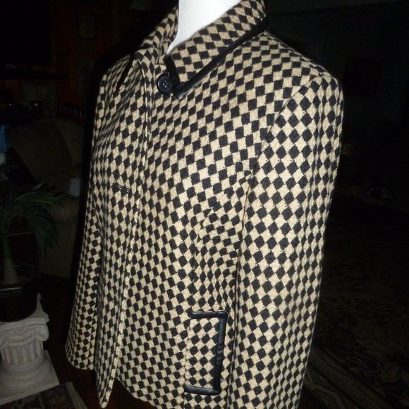 NWOT Lined jacket/coat with pockets  sz L - Picture 2 of 10